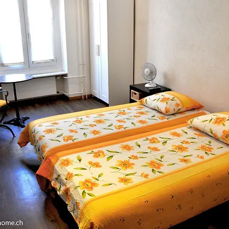 Hotel apartamentowy At Genewa